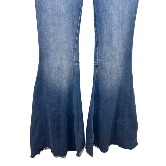 Free People, Women’s We The Free ‘Just Float On’ Flare Jeans, Waterfall Blue, 27 - Picture 6 of 10